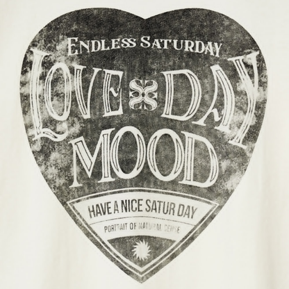 (W) Saturday Retro Mood Graphic T-Shirts