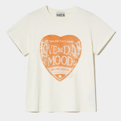 (W) Saturday Retro Mood Graphic T-Shirts