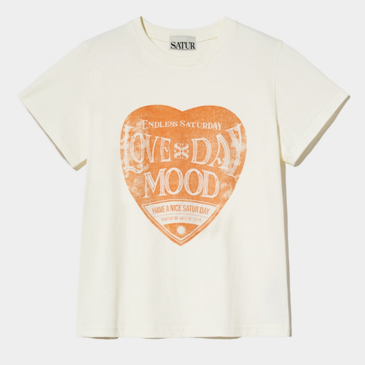 (W) Saturday Retro Mood Graphic T-Shirts