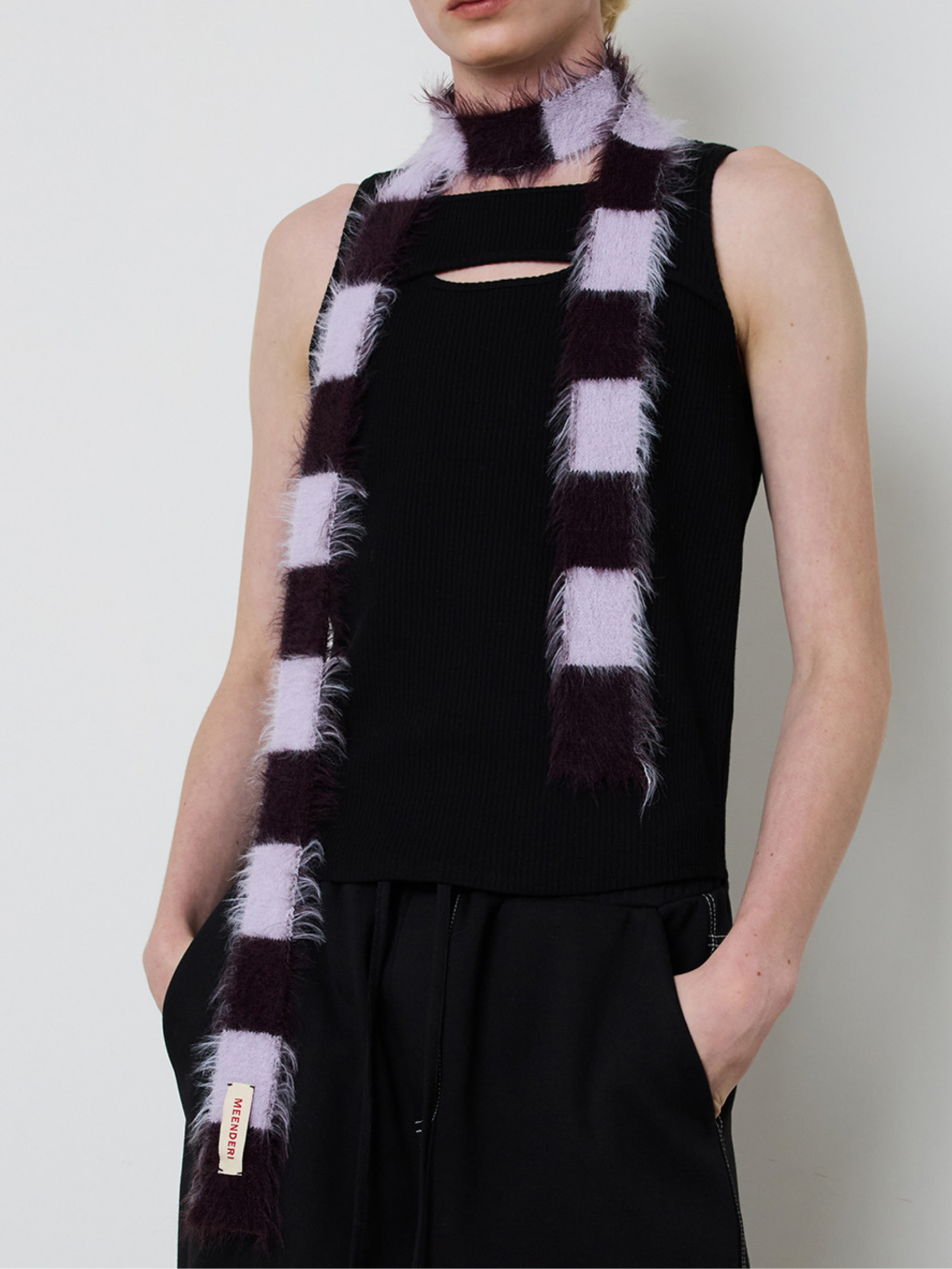 MIXED STRIPE KNIT MUFFLER