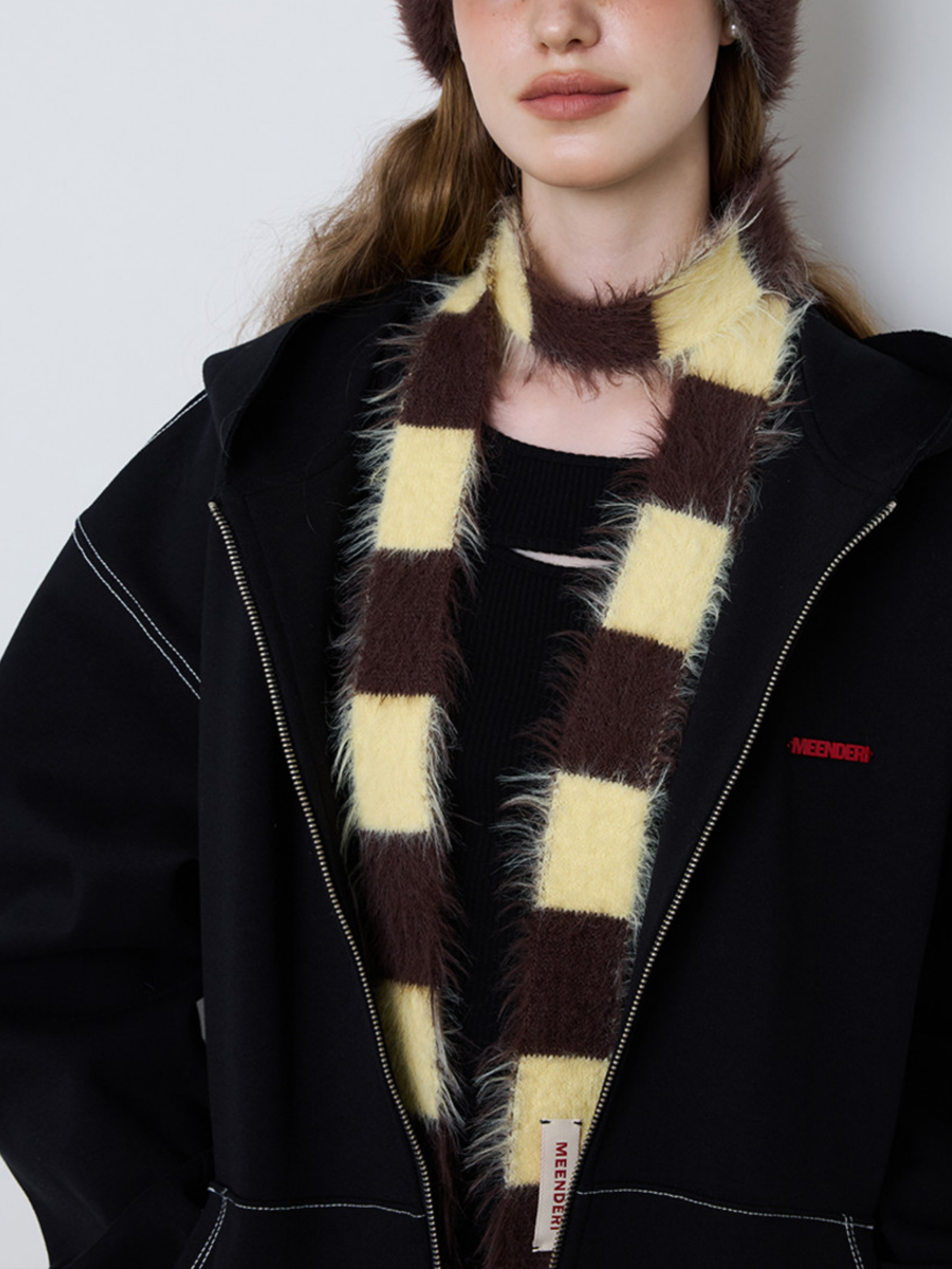 MIXED STRIPE KNIT MUFFLER