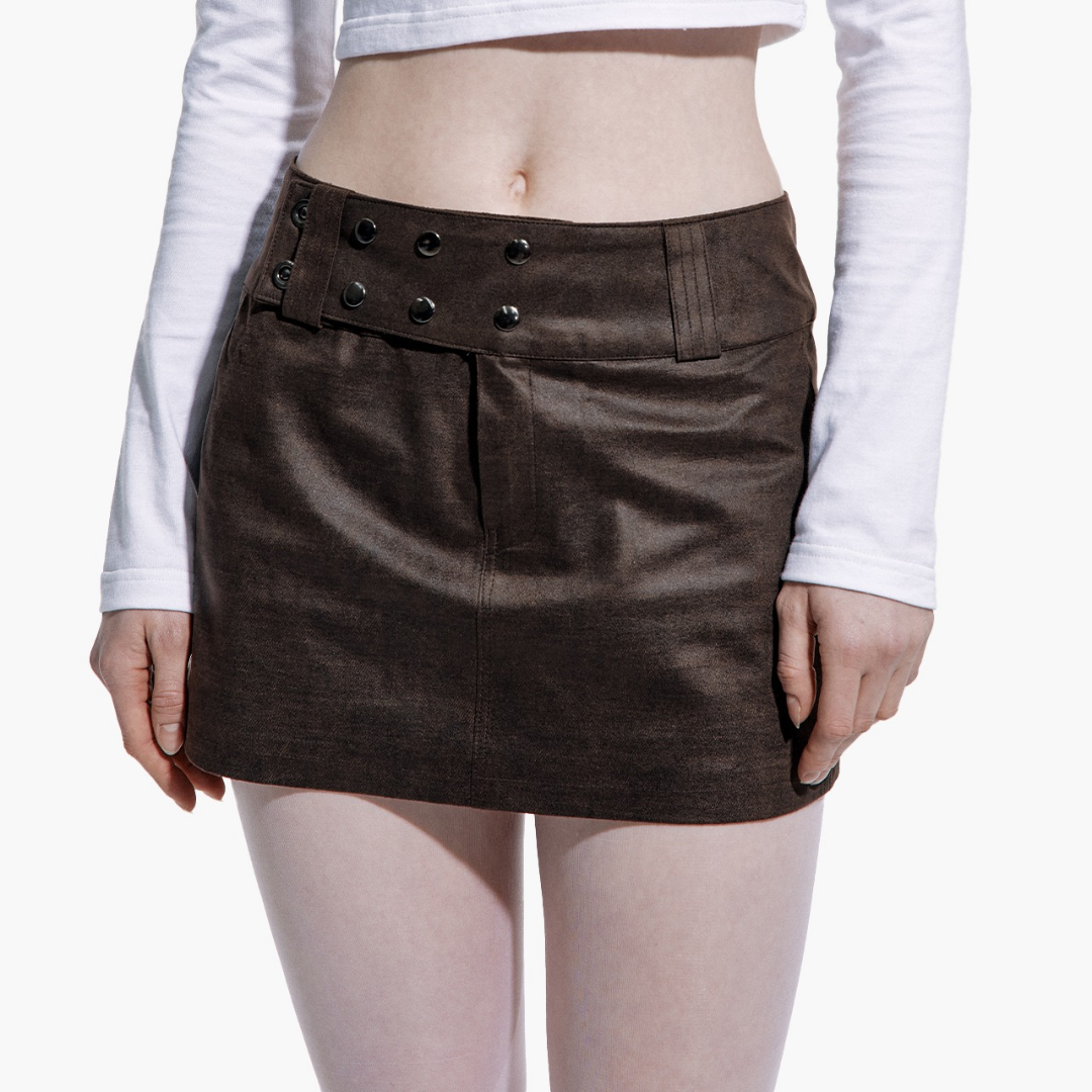 LOW-RISE VINTAGE LEATHER SKIRT