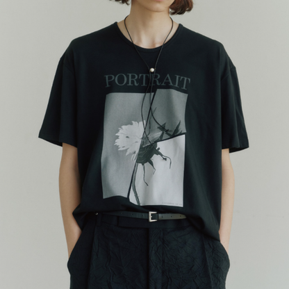 PORTRAIT FLOWER PRINT T-SHIRT